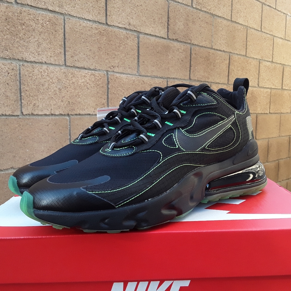 NWT Nike Air Max 270 react sp